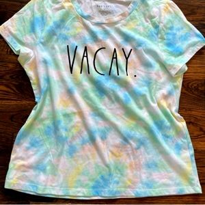 Brand new, with tags.. XS Rae Dunn vacay tee